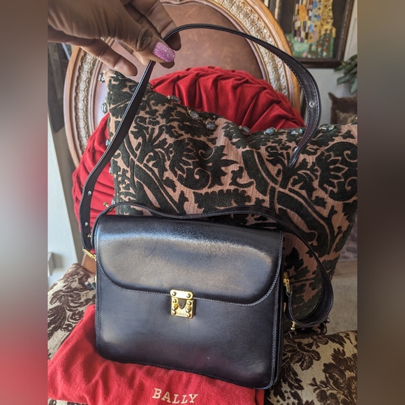 💯AUTH✨💎BALLY💎✨💎VINTAGE LOCK FLAPBAG - Picture 14 of 17